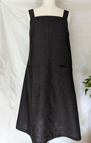 MiM Black Linen Pocket Pinafore