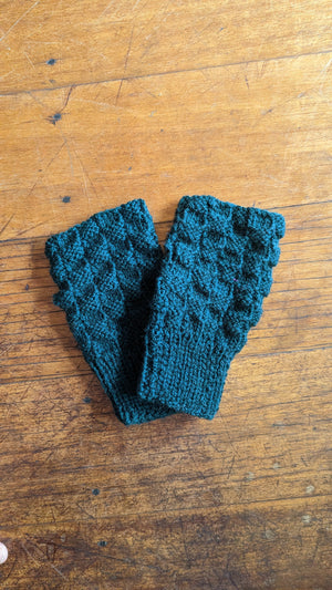 Hen Handmade Fingerless Wool Gloves